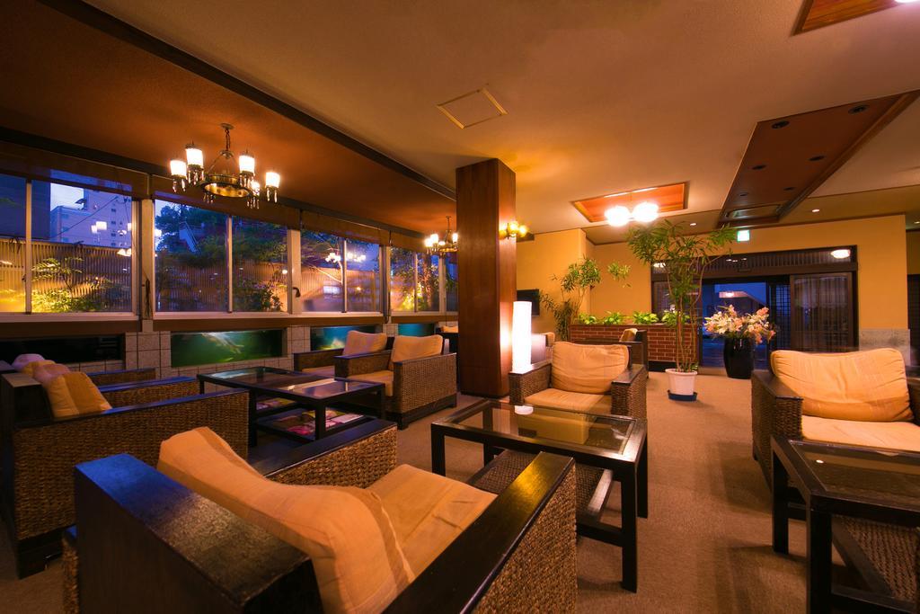 בפו Hotel Koraku מראה חיצוני תמונה