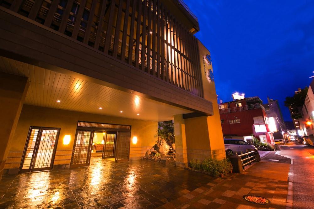 בפו Hotel Koraku מראה חיצוני תמונה