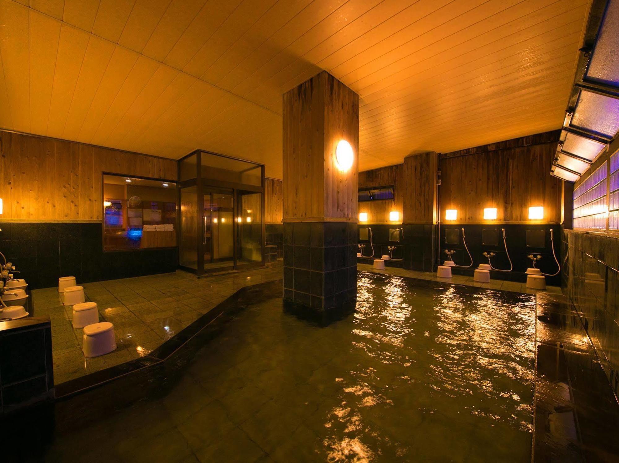 בפו Hotel Koraku מראה חיצוני תמונה