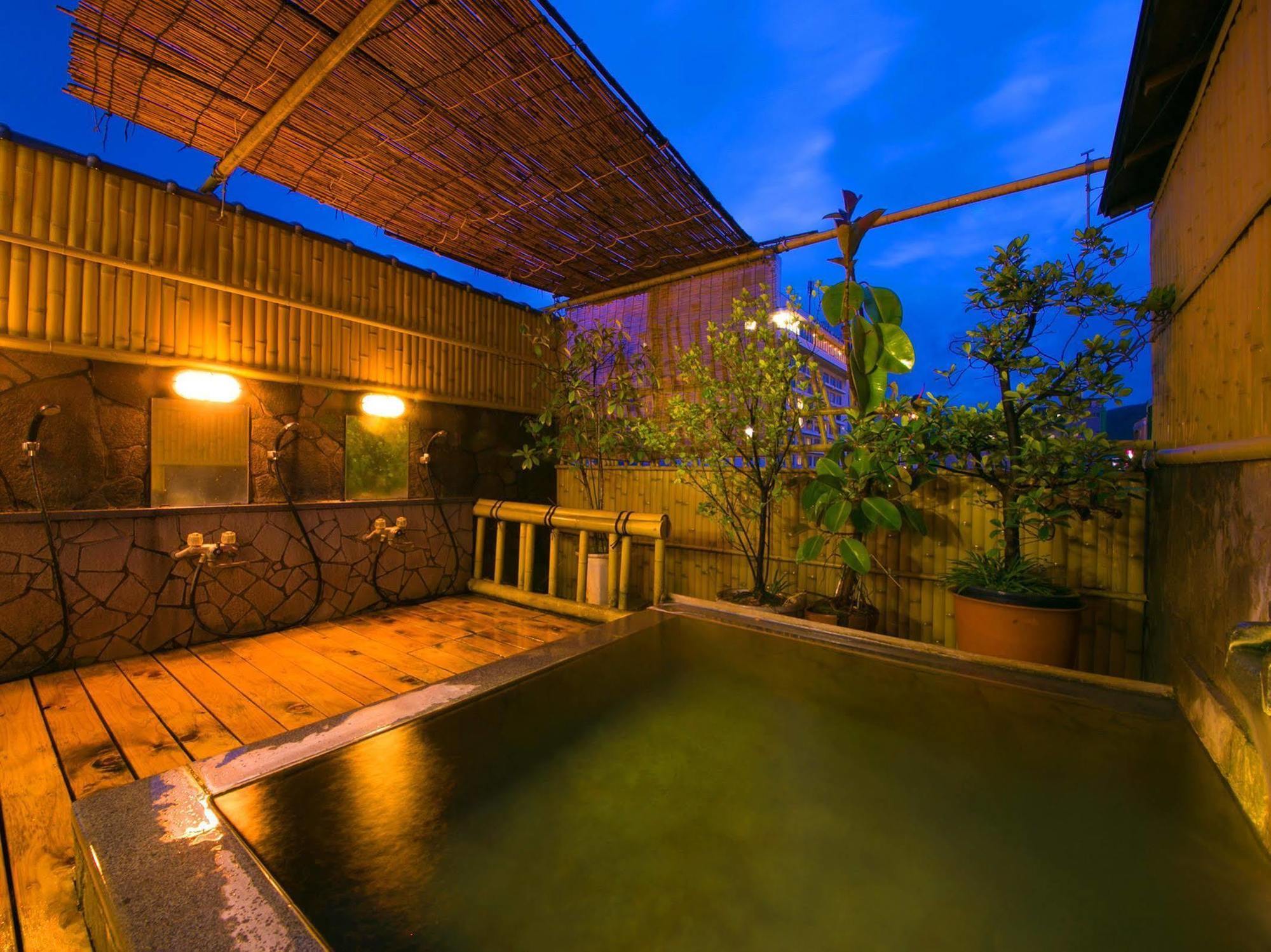 בפו Hotel Koraku מראה חיצוני תמונה